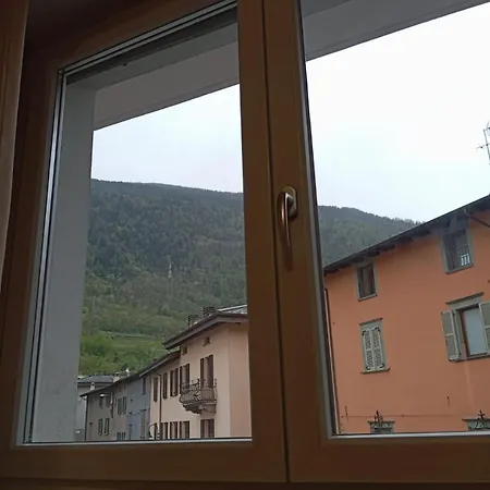 Apartment De La Tour - Tirano